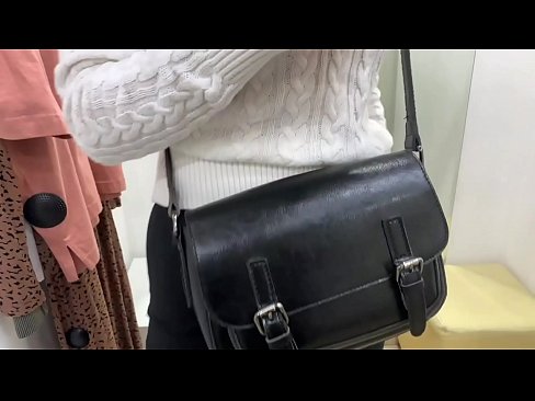❤️ 年轻婊子FeralBerry在试衣间用假阳具公开自慰 ❤️ at porn zh-cn.filmepornonline.ru❌❤